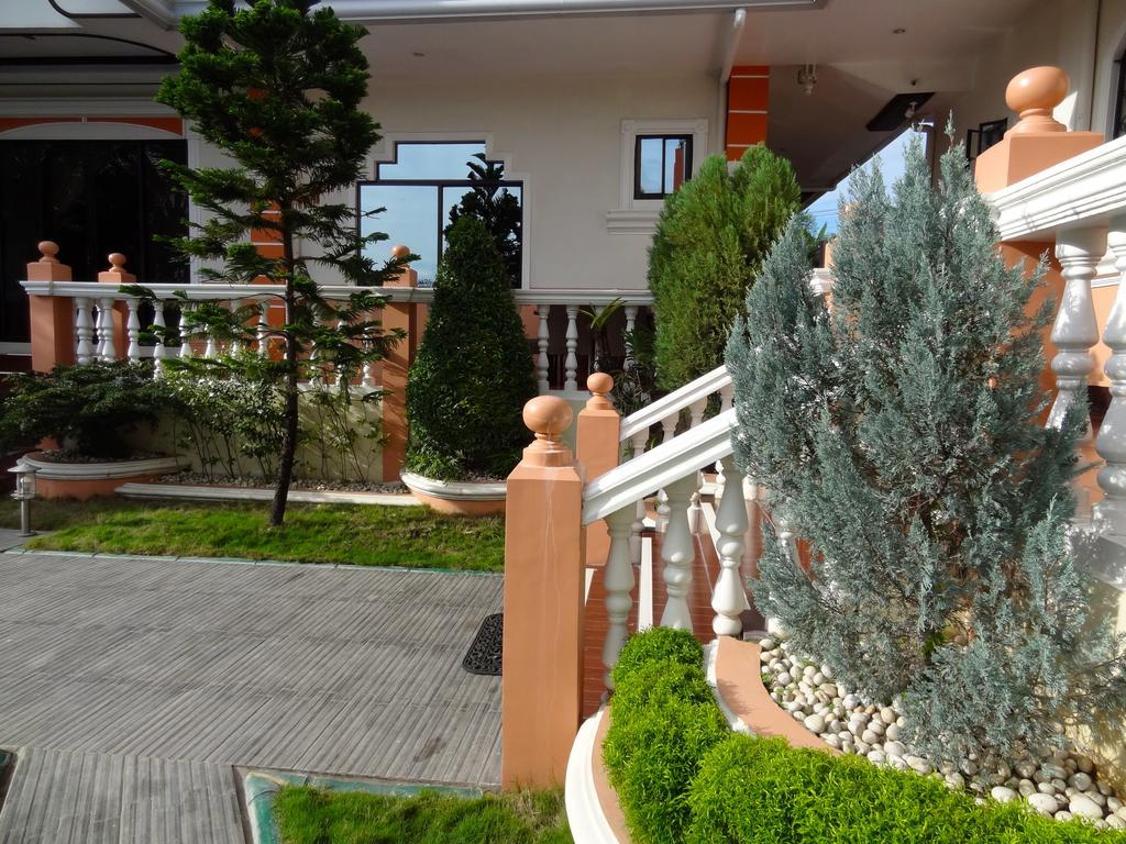 Davao City The Executive Villa Inn & Suites מראה חיצוני תמונה
